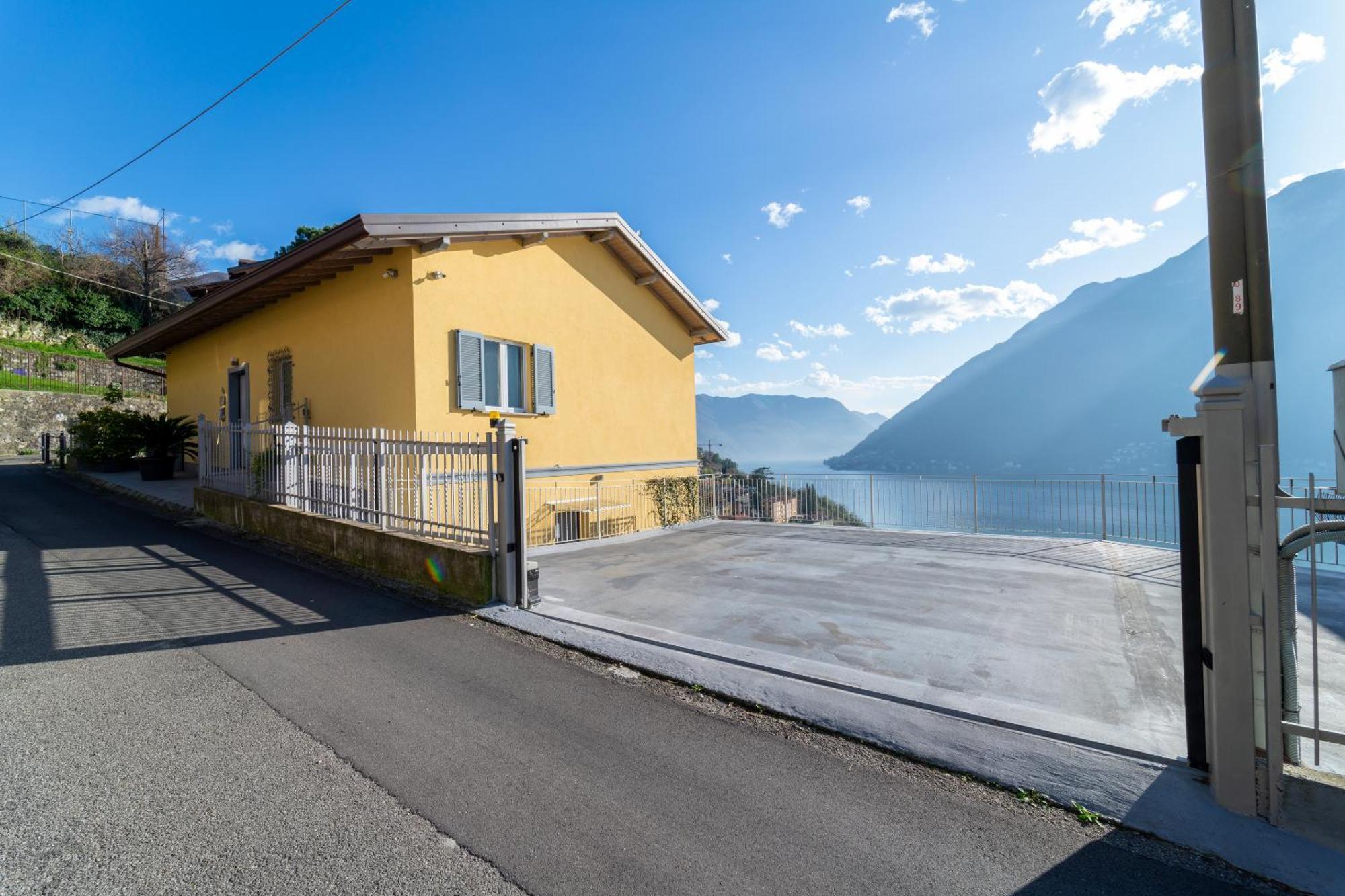 Ka' Doro Deluxe Apartment Nesso Bagian luar foto