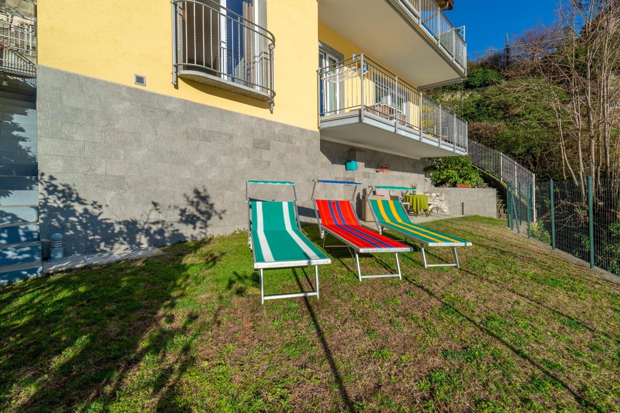 Ka' Doro Deluxe Apartment Nesso Bagian luar foto